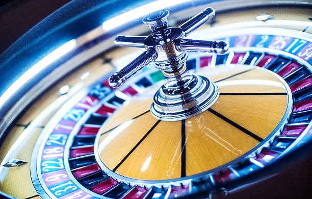 Live blackjack table with professional dealer streaming in HD on beton999 login mobile app